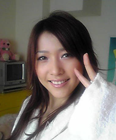 emiri hirako in answer #1243987